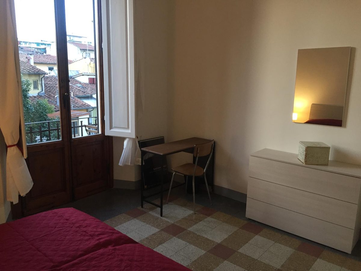 Camera da letto con vista di Casa Catalani 7