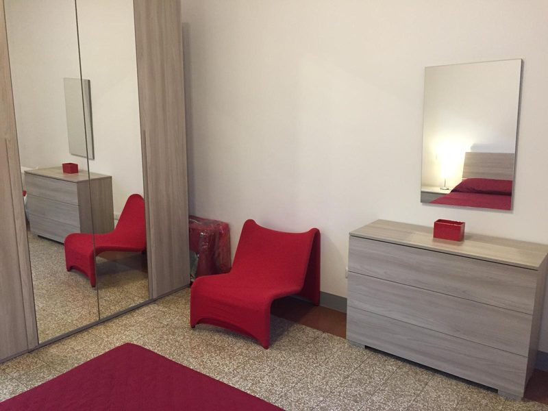 Soggiorno con poltrona di Casa Catalani 7