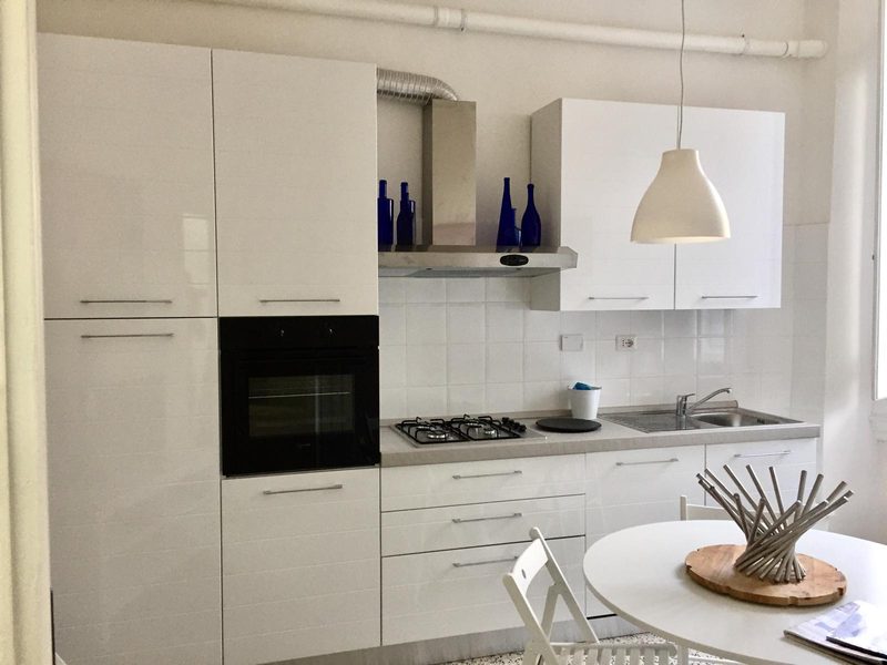 Cucina attrezzata di Casa Catalani 7